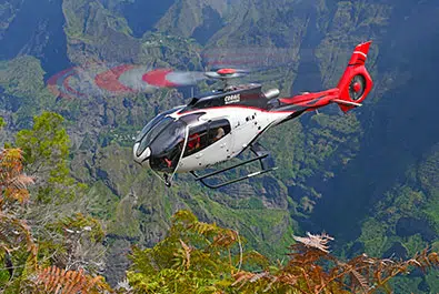 Survol tour de l'île en hélicoptère
